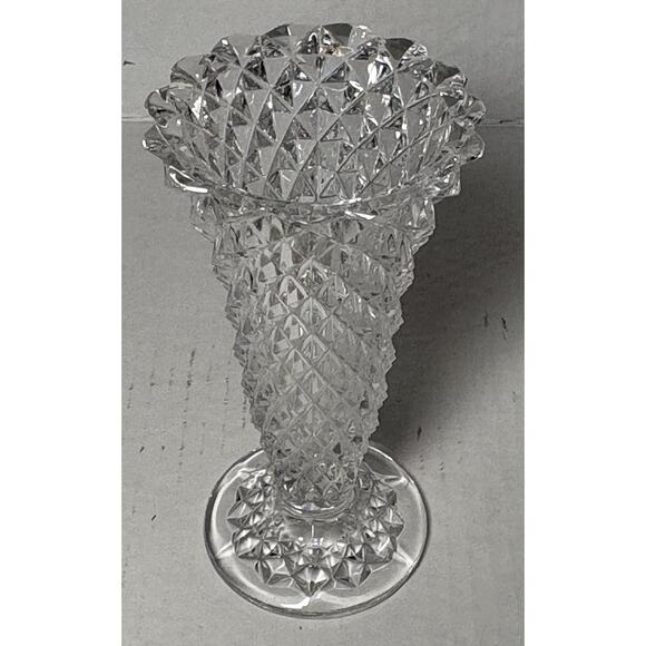 Vintage Diamond Point Trumpet Glass Vase 6.25" - Picture 10 of 14